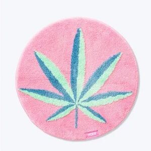 Victoria’s Secret PINK Coco Chill bath mat